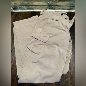 EUC 5.11 khaki bdu pants.  Women’s size 12.